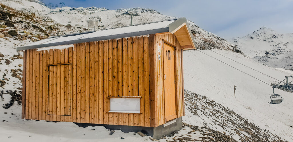 saniter_2_pans_valloire_station_de_ski